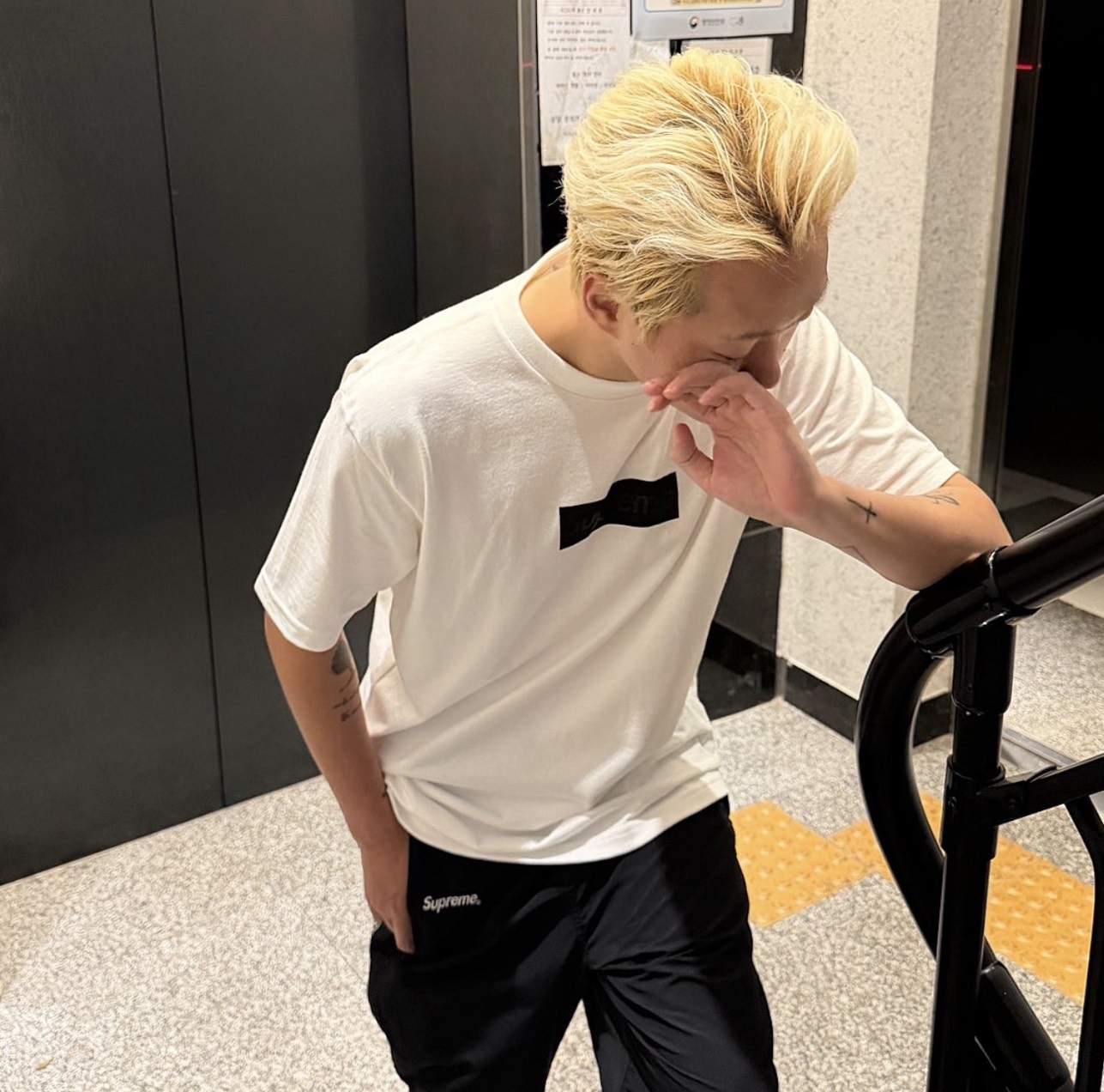 Supreme Box Logo Tee 首爾聖水店開幕Tee:圖片 4